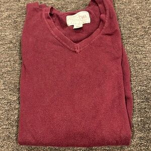 EUC Article 365 Sz M Burgundy V-Neck Sweater